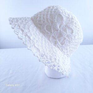 Small Chic White lace Summer Sun resort Hat for Stylish Days